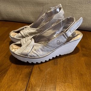 Fly London Yakin Leather Adjustable Slingback Wedge Sandals Size 42 US 11